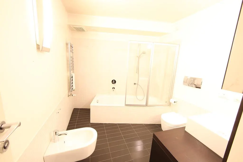Bb Hotels Aparthotel Desuite Milan Apartment
