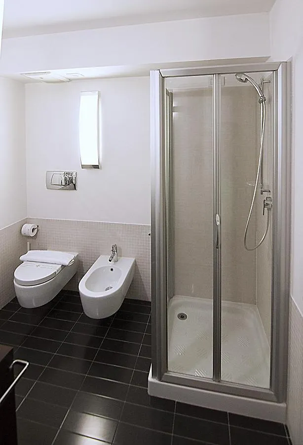 ** Apartment Bb Hotels Aparthotel Desuite Milan Italy