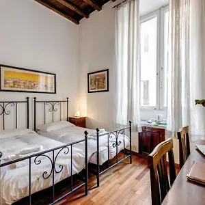 Nova Domizia 2*, Rom Italien